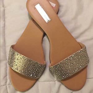 NWT Silver Bling Slides